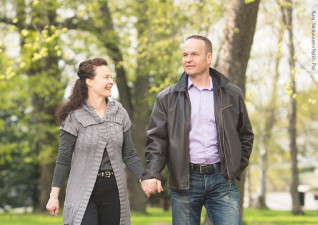 Helena ja Oskari Niemi.